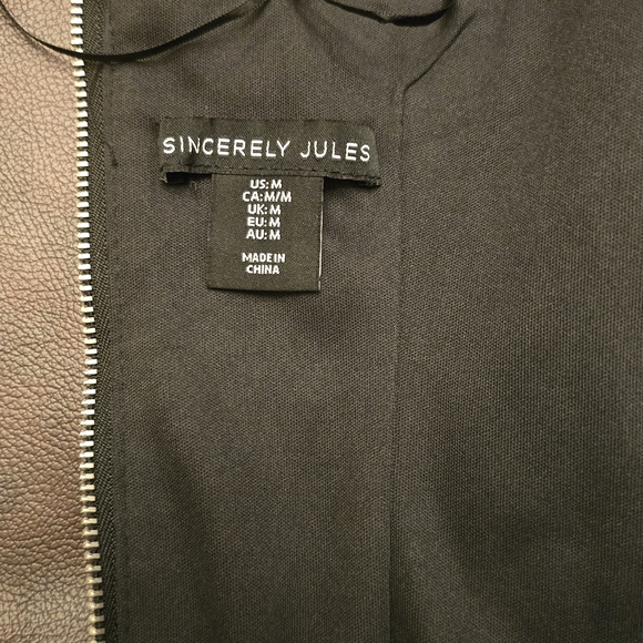 Sincerely Jules Black Leather Crop Top - Picture 3 of 3